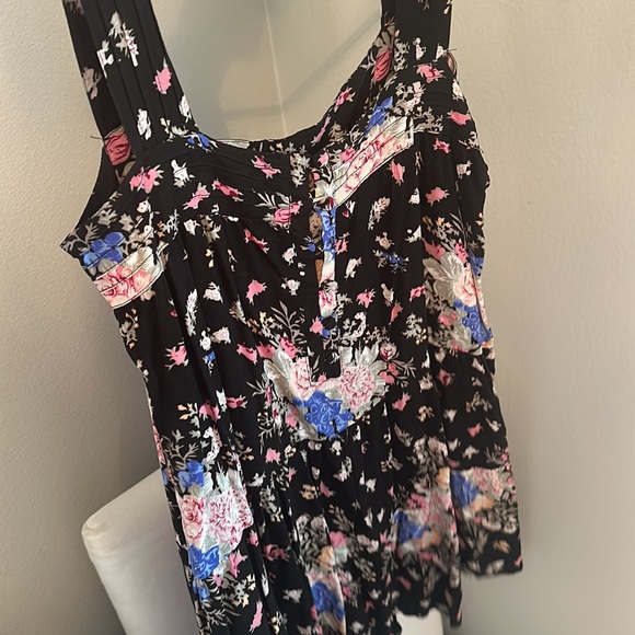 Auguste Dress Size US4 - Picture 3 of 5